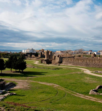 Estudi de criteris i objectius per a la dinamització de l’ús ciutadà i turística de la Ciutadella de Roses. 